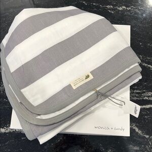 NEW Monica + Andy always blanket w/gift box